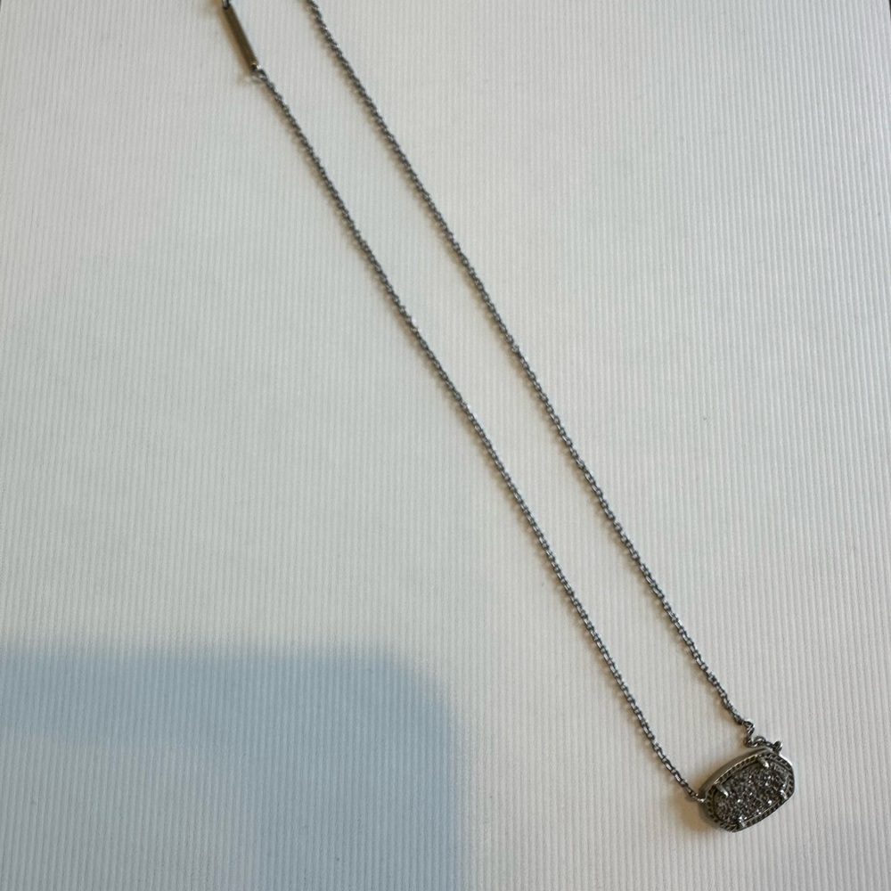 Kendra Scott Necklace